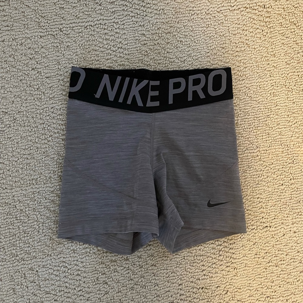 Women Nike Pro Athletic Shorts 3 inch